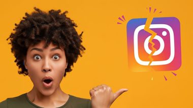 زنی با تعجب در حال اشاره کردن به لوگوی ترک خورده اینستاگرام